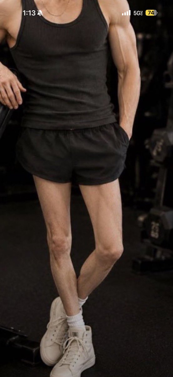 BadgerBayer4's tweet photo. @PoliticalStacy The very definition of skipping legs day! lol https://t.co/MCHEqUvJDS
