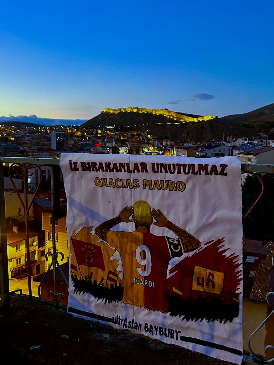 uABayburt's tweet photo. İz bırakanlar asla unutulmaz…

Gracias Mauro. https://t.co/RRAgYjxquv