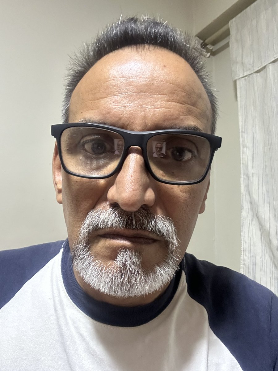 plataforma_pan's tweet photo. A  Venezuela se le aproxima una explosión social y económica. 
1-no hay control sobre la inflación, y el dólar sigue devaluando al bolívar
2-la crisis humanitaria producto del sismo marca, hambre, pobreza y desigualdad.
3-es urgente un cambio definitivo del régimen. https://t.co/TSs7taq5HB