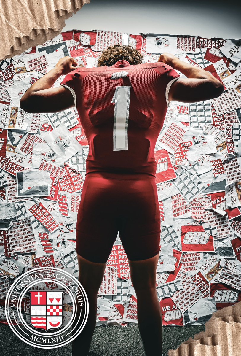 X1CtheQb's tweet photo. Pictures from my visit @sacredheartufb ✝️❤️! Thank you @Coach__Duke for the invite to campus I really enjoyed seeing Sacred Heart. Also big thanks to @jennabarbato11 for the amazing tour! 

@Alta_Football
@Throw_2_Win @RockyMtnSlinger
@BrownbearSLC @bburdette
@coachdrew8 @sixstarfootball
@PlayBookAthlete @CoachCocciFB @LEVELUTIONsport @BenRotondo2