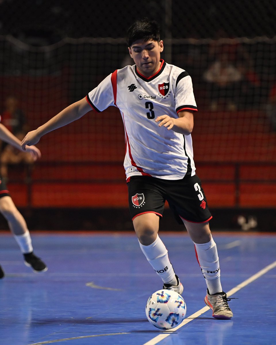 FutsalNewells's tweet photo. 𝗙𝗶𝗻𝗮𝗹 𝗱𝗲𝗹 𝗽𝗮𝗿𝘁𝗶𝗱𝗼

#Newells 1 - Barracas 2 https://t.co/Zq1qysxbin