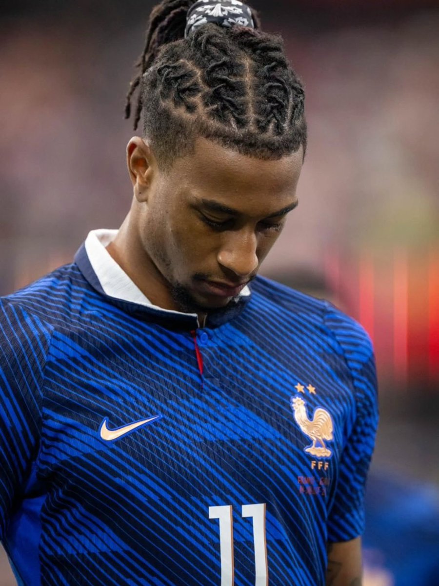 Olise_Q's tweet photo. Thank you 🇫🇷🇫🇷🇫🇷 https://t.co/umDpgNl4Y1