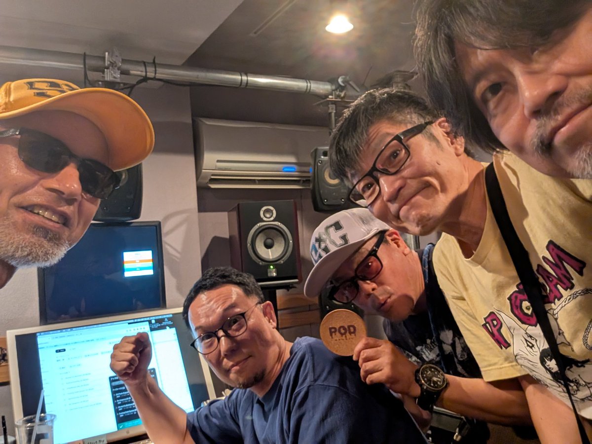 KenBabb's tweet photo. 松金さん最高のエンジニアだぜ!過去最高のレコーディングになりました。今のSICを全て詰め込んだ新作お楽しみです。 https://t.co/XawIm034Zr