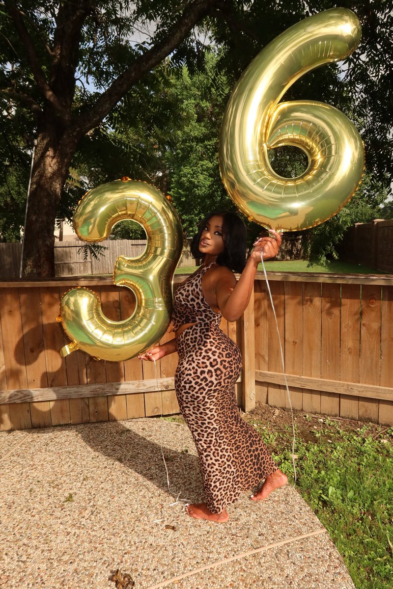 Addictive_DIVA's tweet photo. Blessed to see another year 👑 https://t.co/LYNqq5d3yp