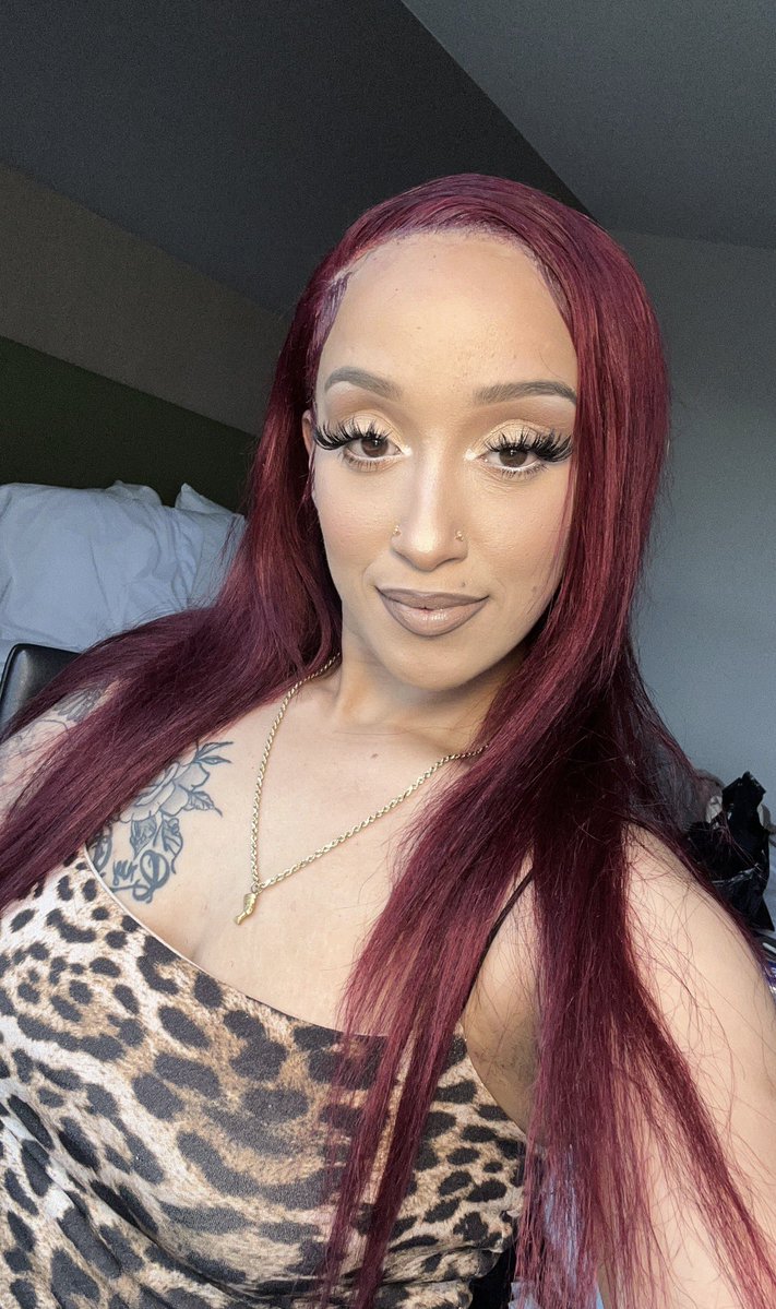 jaazminelovee's tweet photo. Face card                   Vs.          Pussy https://t.co/sxhKEiJLSX