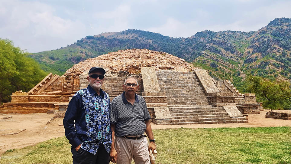 eTravelersClub's tweet photo. GANDHARA CIVILIZATION
My Presentation/ Lecture 

GANDHARA CIVILIZATION
Timeline:Beyond 1500 BCE – 1001 AD (CE) (nemonic SVMAMMGKH)
Visit: https://t.co/6ql7n9rWWI https://t.co/KZwMYbkSA0