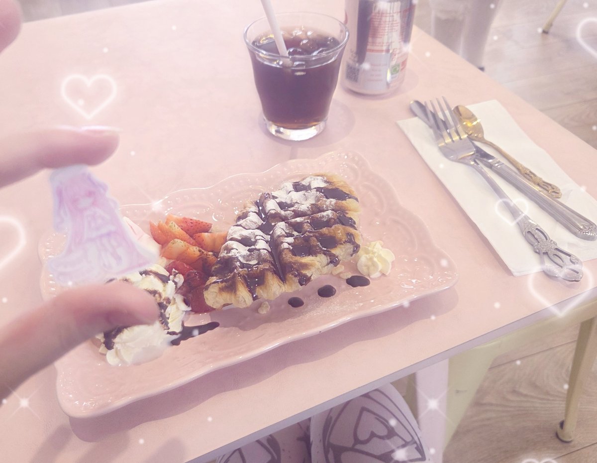 PyoruTenshi's tweet photo. Going to a maid cafe is 100% mandatory in order to have a cute Vtuber debut!

Right..?🪽💗
@ > usagi maid cafe, london https://t.co/9IiEIC2hx6