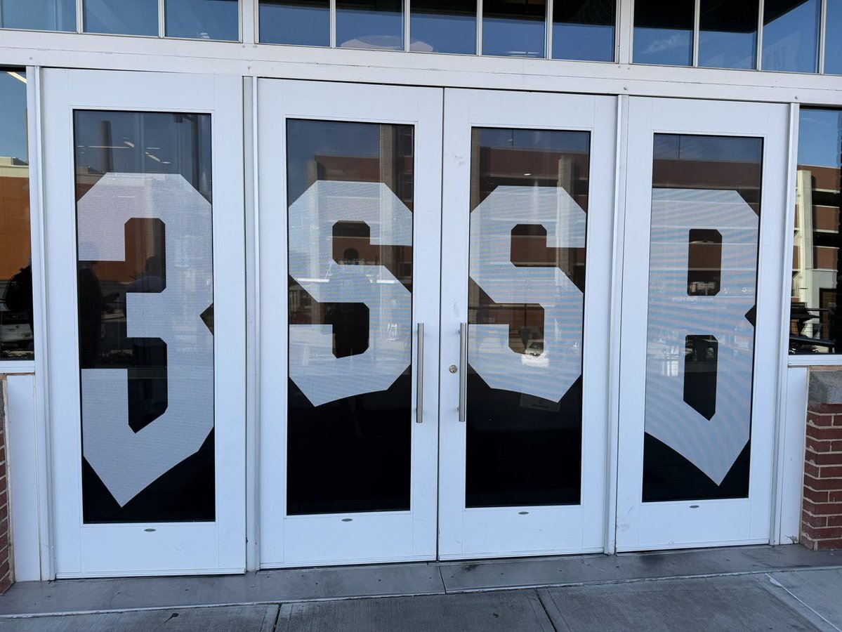mosesk225's tweet photo. My next highlighted game of Day 2 of the @3SSBCircuit Palmetto Road Championship turned into the biggest comeback attempt of the weekend as Wildcat Select 17U squared off with K-Low Elite in a game that had everybody on the edge of their seats until the final horn. Early on it was a chess match with both teams trading punches and feeling each other out, but midway through the first half K-Low Elite caught fire. They found their rhythm on both ends of the floor, made big shots, and raced into the half with a commanding 41-28 halftime lead. That momentum carried into the second half as K-Low stretched the lead to 20 points, and it looked like they were ready to run away with it.

Wildcat Select had other plans. The comeback started with smothering defense, loose balls, hustle plays, and a refusal to quit. Possession after possession they chipped away at the lead, forcing turnovers and turning them into points as the pressure kept building. With every stop the belief grew stronger, and with every bucket the crowd got louder. As the clock kept ticking, K-Low's once comfortable lead kept shrinking until Wildcat found themselves with one last chance down 78-75. That's when #30 @TommyGregg0  stepped into a huge three-pointer that ripped through the net to tie the game and breathe new life into Wildcat Select, sending an unbelievable battle into overtime.

Neither team gave an inch in the extra period as every basket had to be earned and every defensive stop felt massive. The two teams matched each other blow for blow until the scoreboard read 82-82, forcing a second overtime and adding another chapter to an already unforgettable game. In the final minutes it came down to free throws and who could hold their nerve. Wildcat Select split a trip to the line, leaving the door cracked open at 83-82, and K-Low Elite took full advantage by hitting the deciding free throws. Wildcat had one last chance to steal it at the buzzer, but the shot wouldn't fall as K-Low escaped with an incredible 84-83 victory, surviving one of the toughest comeback attempts you'll see all summer.

K-Low Elite was fueled by #3 @ANDRESTEELE2027, who had a game-high 23 points while adding 7 rebounds and a steal. Wildcat Select was led by #33 @Mason_Grivna33, who stuffed the stat sheet with 20 points, 9 rebounds, 6 blocks, 1 assist, and 1 steal while making his presence felt all over the floor. Teammate #1 Jaylen Gunither chipped in 18 points, helping power the furious rally that nearly became one of the biggest comeback wins of the weekend. This one had everything you could ask for, including momentum swings, clutch shots, lockdown defense, double overtime drama, and two teams that refused to back down until the very last possession.