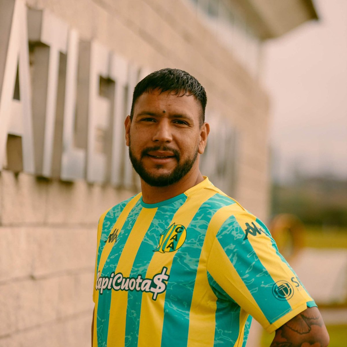 enunabaldosa's tweet photo. Lucas Acosta (31 años), Andrés Chávez (35), Lucas Castro (37) y Leonardo Sigali (39).

Algunos de los refuerzos de Aldosivi. https://t.co/xfuJOUqMEm