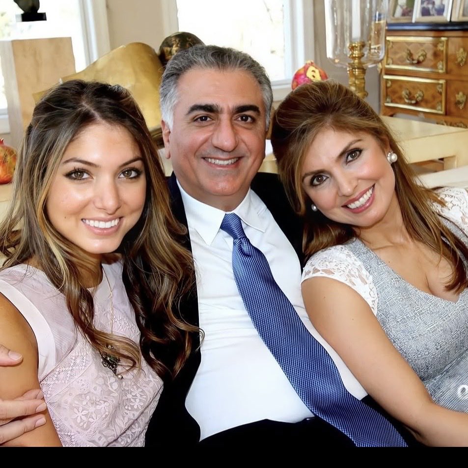 Shireenyhiu's tweet photo. «ایران سرزمین ققنوس هاست
شکوهش را می توان به‌تاخیر انداخت،
اما هرگز خاموش نمی‌توان‌کرد.»👑🩵💎⭐️🇮🇷

#ایران
#جاویدشاه https://t.co/NUkyaKcZXC