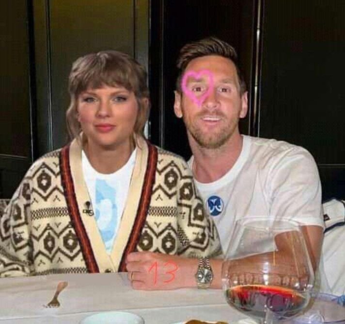 elaswiftiee's tweet photo. HOLA busco más mutis d argentina para interactuar , no importa el fandom  dale q ya estoy harta todo mi tl lleno d argenfifa lpm
dni libertarios !!! 
#argtwt #argentinatwt https://t.co/rHrq2hqFcu