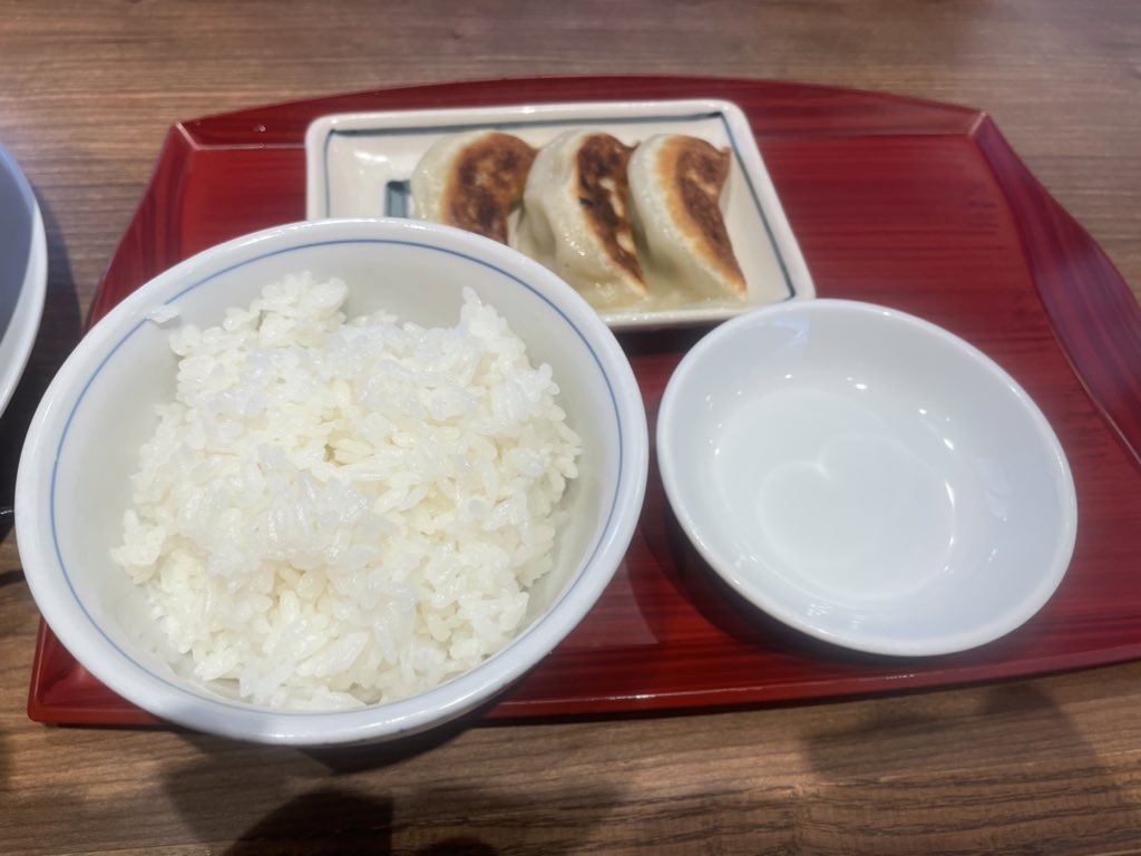 toyota_jzx100's tweet photo. 親と行って来ました🍜
(Aセットランチ) https://t.co/mICe0S3FWd