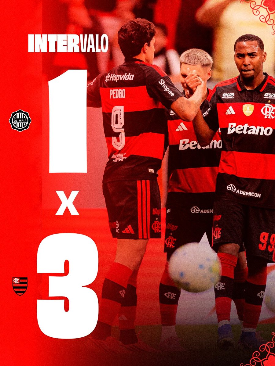 IssoeFlamengoOF's tweet photo. #Intervalo de jogo em Brasília!

Flamengo 3-1 Olimpia

⚽ Pedro, Lorran e BH

📸: Adriano Fontes/CRF

#FLAxOLI https://t.co/YMwio5RYxN