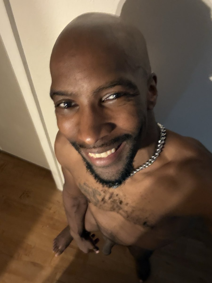 muscle_twunk's tweet photo. #FreshCutFriday https://t.co/iUnukddVGp