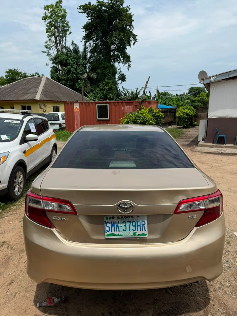 Rowneautos247's tweet photo. Owner Needs Money Today‼️‼️
Good Deal‼️‼️
Registered 
2013 Toyota Camry Le 
Toks Standard
Engine and Gear Perfect,Ac Chilling Well
Car Need Little Maintenances
Absolutely Buy and Drive
🏷️7.5M
📍Yaba,Lagos https://t.co/nDz5WyJ4ts