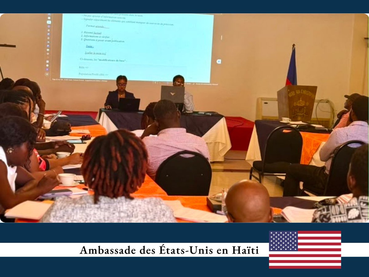 USEmbassyHaiti's tweet photo. Aprè gwo siksè seyans nou te òganize nan Pòtoprens la, Anbasad Amerikèn fyè dèske li te elaji fòmasyon sou tèm « Jounalis Ogmante a: Entegre Entelijans Atifisyèl Jeneratif yo san pèdi kontwòl editoryal » nan OKap Ayisyen nan dat 23 ak 24 jen ki sot pase yo. Inisyativ sa ke peyi Etazini finanse a te reyini 35 jounalis ki soti nan rejyon an, nan objektif pou bay pwofesyonèl medya ayisyen atravè peyi a zouti yo bezwen pou yo entegre IA jeneratif yo nan travay repòtaj yo nan yon fason ki responsab, pandan y ap respekte pi wo estanda entegrite editoryal ak sipèvizyon moun fè.
Etazini rete angaje pou l soutni yon  laprès ki lib epi inovatè nan tout peyi d Ayiti.
___

Suite au succès de la session organisée à Port-au-Prince, l’Ambassade des États-Unis est fière d’avoir étendu à Cap-Haïtien, les 23 et 24 juin, la formation intitulée « Le journaliste augmenté : intégrer les IA génératives sans perdre le contrôle éditorial ». Cette initiative financée par les États-Unis a réuni 35 journalistes de la région, poursuivant ainsi son objectif de doter les professionnels des médias haïtiens, à l’échelle nationale, des outils nécessaires pour intégrer de manière responsable l’IA générative dans leur travail journalistique, tout en respectant les normes les plus strictes en matière d’intégrité éditoriale et de supervision humaine.
Les États-Unis demeurent résolument engagés à soutenir une presse libre et innovante sur l’ensemble du territoire haïtien.
___

Building on the success of our Port-au-Prince session, the U.S. Embassy is proud to have expanded “The Augmented Journalist: Integrating Generative AI Without Losing Editorial Control” to Cap-Haitien on June 23–24.  This U.S.-funded initiative brought together 35 journalists from the region, continuing to equip Haitian media professionals nationwide with the tools to responsibly integrate generative AI into their reporting — upholding the highest standards of editorial integrity and human oversight.
The United States remains committed to supporting a free and innovative press across all of Haiti.