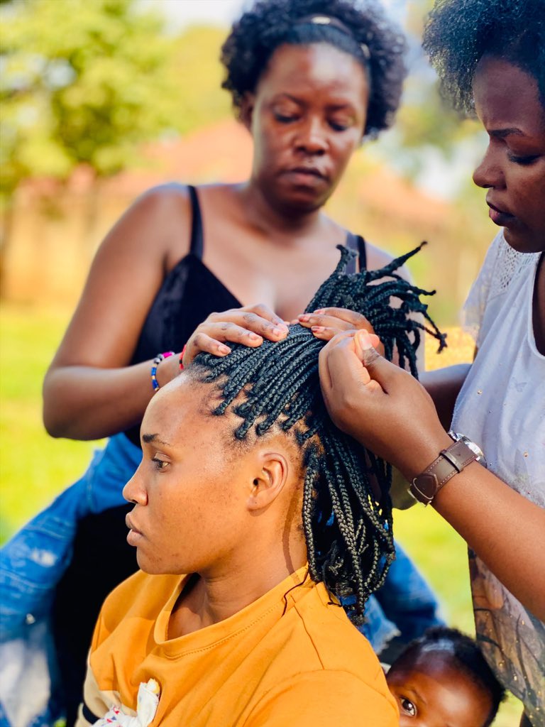 youthpluskitebi's tweet photo. 🔥See how we are making progress with our #Entrepreneurship and #Business Accelerator for Adolescent Girls snd Young Women.
🎉Today, our learners delved into making of a delicacy for urban dwellers; Pizza, and Hair dressing, during the practical session.
#WorldYouthSkillsDay https://t.co/gQdGVMERH7