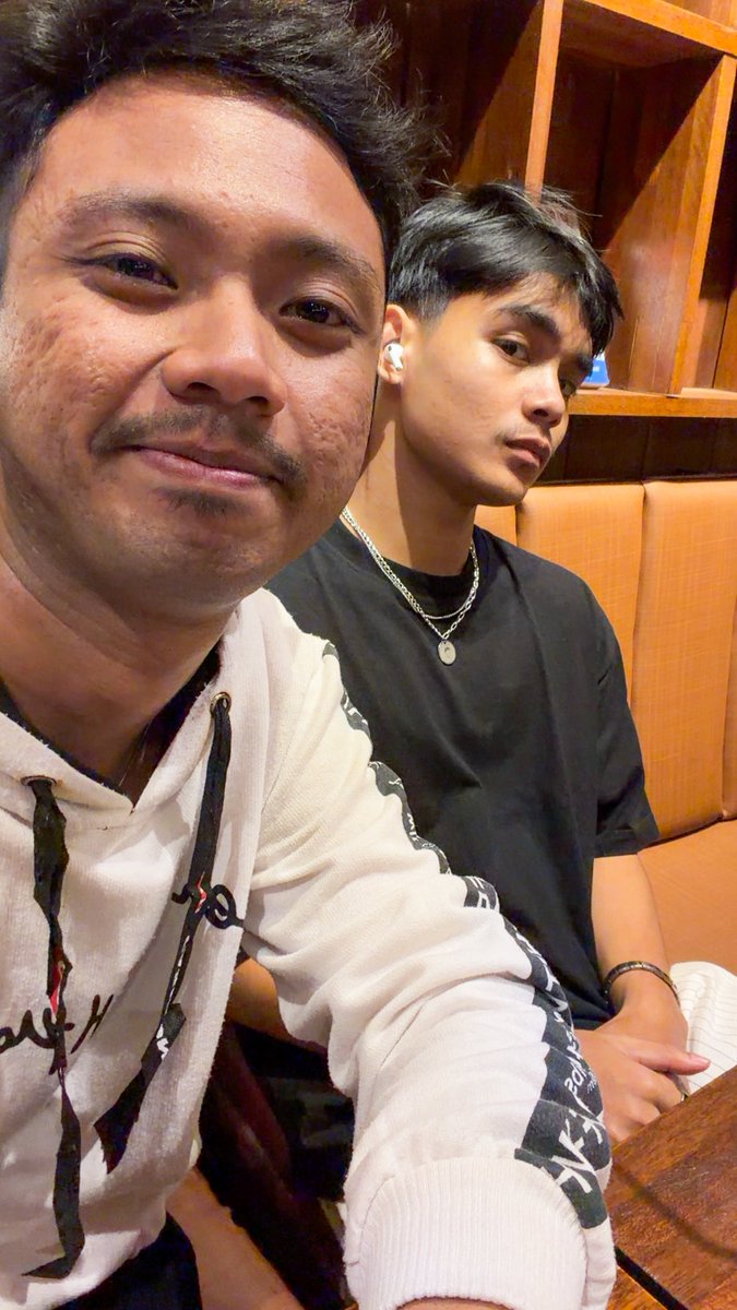FJohse's tweet photo. Kakak Adek akur tergantung mooddd kita masing” 😩🤣

#thefransofficial https://t.co/l2el3stdh4