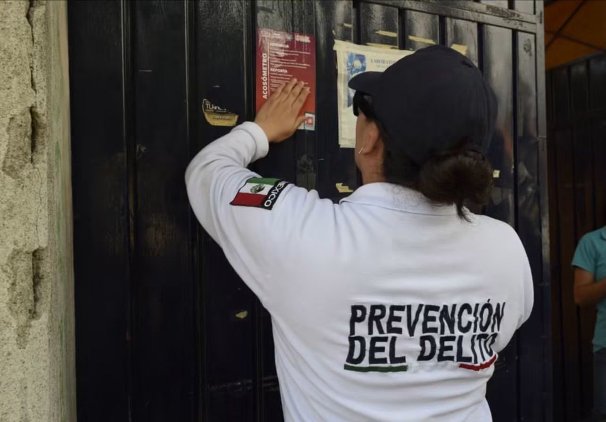 prevencholula's tweet photo. Como parte de las acciones de #ProximidadSocial y prevención, entregamos y colocamos el #Acosómetro, una herramienta informativa para reconocer este tipo de conductas. https://t.co/StFjh02Uh7