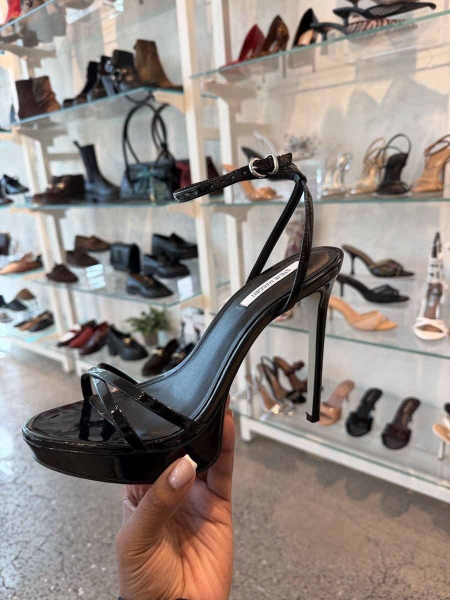 Lulu_Hon's tweet photo. Steve Madden 😍😍😍 https://t.co/RtqtgrTi2g