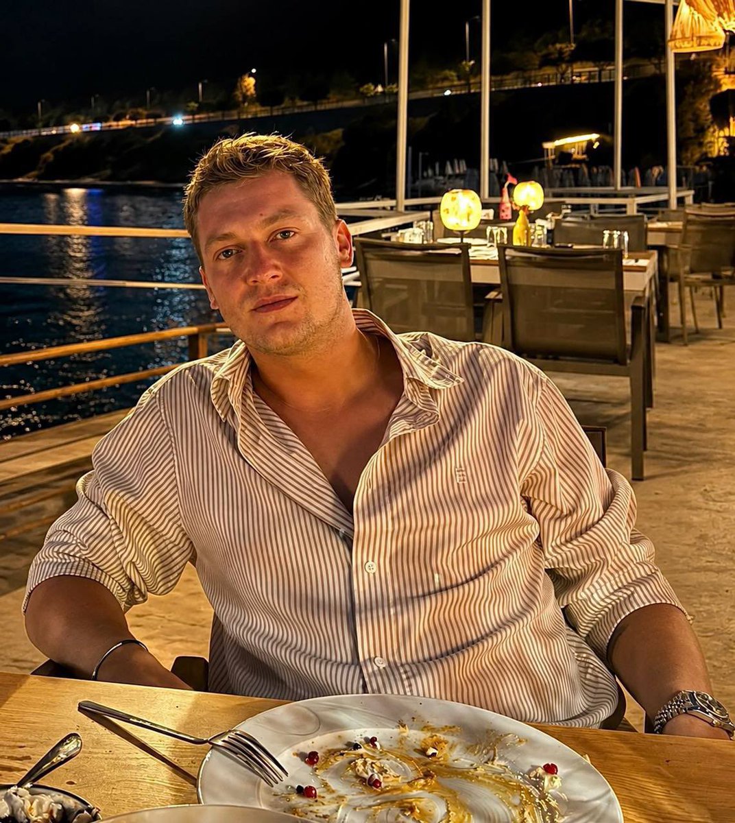 xidi_10's tweet photo. @erdemsfanacc nice güzel anılar biriktir

#ErdemŞanlı ErdemŞanlı https://t.co/YfssDidbF4