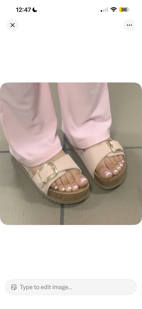frenchtipfantas's tweet photo. @FeetFinder Dm to buy https://t.co/mH6ly62UaU