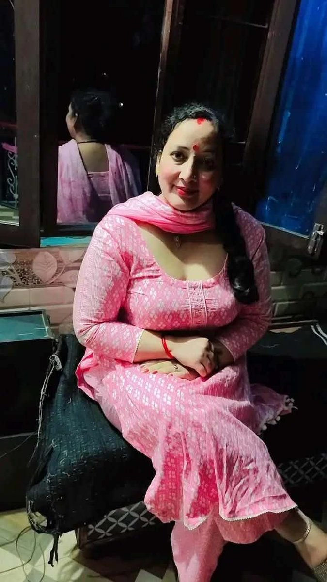 BoldShakshi's tweet photo. Age is no bar for feeling the real taste of sex and heat 😉 https://t.co/2x8bHby7wJ