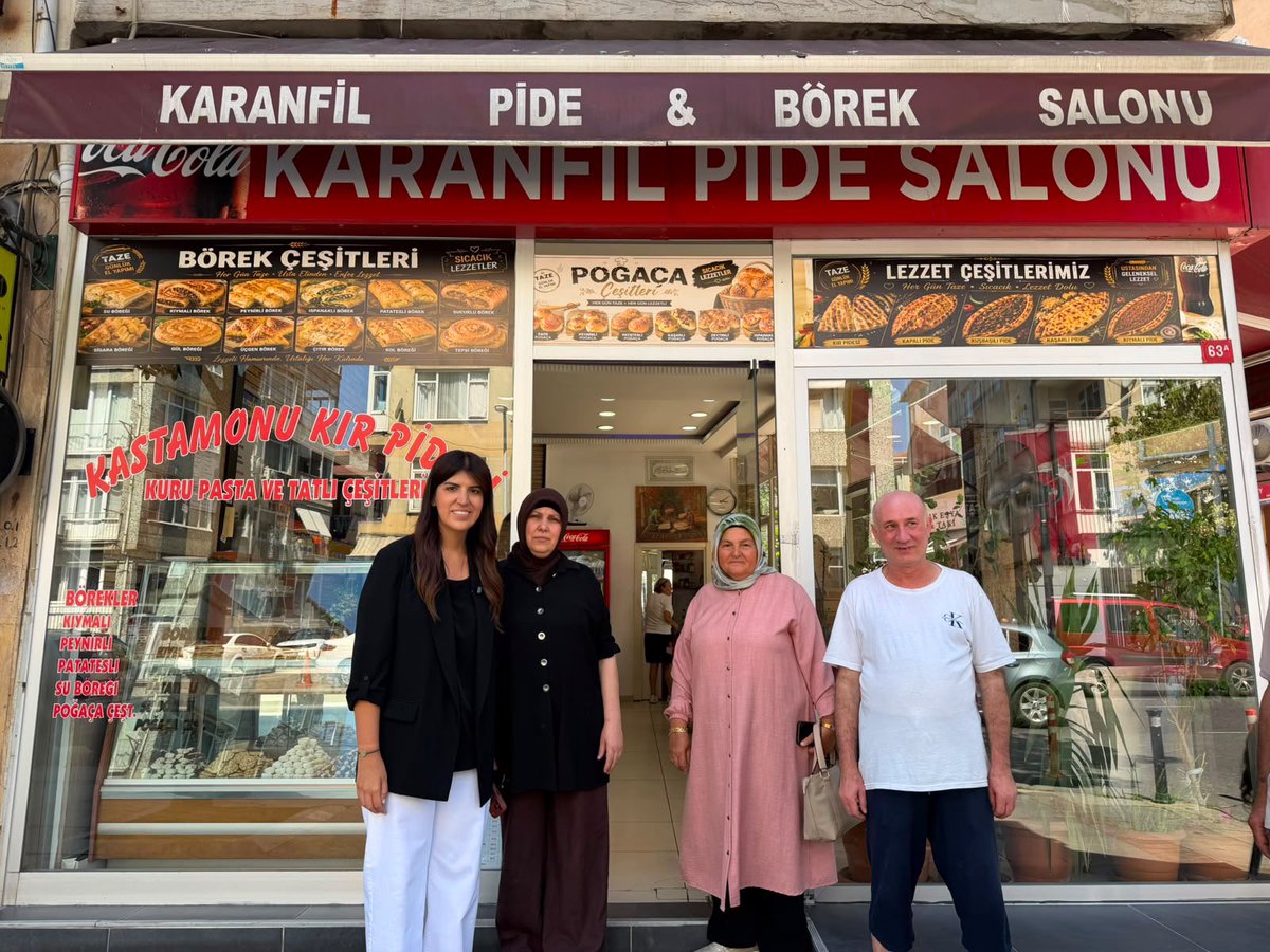 aksariyer's tweet photo. Sarıyer Merkez Mahallesi

İstanbul Milletvekilimiz Derya Ayaydın ve teşkilatımızla birlikte;

• Esnaf ziyaretleri
• Yerel basın ziyareti
• Röportaj

gerçekleştirerek hemşehrilerimizle bir araya geldik, talep ve önerileri dinleyerek gündeme ilişkin değerlendirmelerde bulunduk.

@deryaayaydin34 

#HerMahallesiyleSarıyer