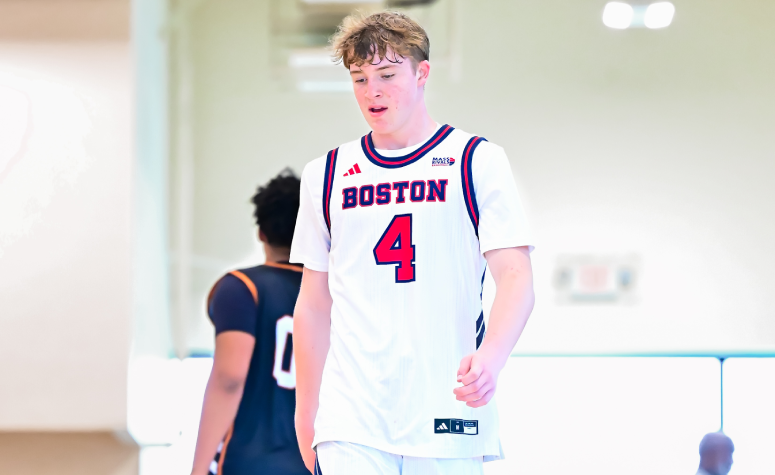 steve_hewitt's tweet photo. Josh Roux was massive for Mass Rivals today at the Adidas 3SSB championships.

The Andover HS star scored 16 points, including four huge 3-pointers, as Rivals knocked off Compton Magic, one of the best grassroots teams in the country.

Representing the MIAA on a national stage. https://t.co/GIAztpHs10