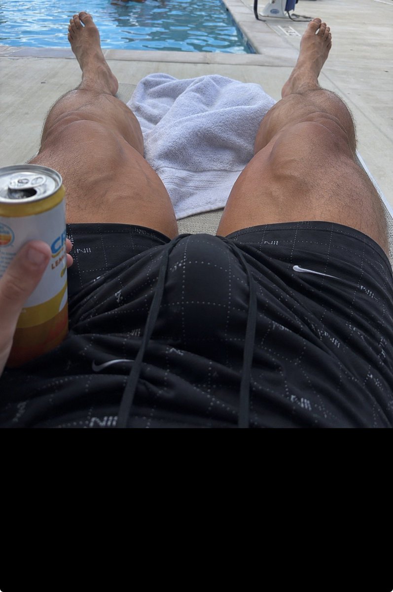 GerardButl5sm's tweet photo. Day drinking and pool day for the #unemployed with my boy @RackedOutRob and @TJCumfield also don’t mind my massive bulge… #horsecock https://t.co/SFcCGzhTu8