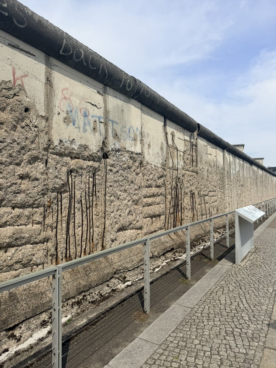 Kelly_ANew's tweet photo. Berlin, Germany https://t.co/QdyLtkwLag