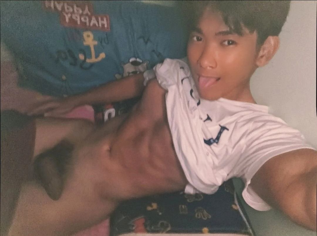 narakchipoong's tweet photo. แม่งทาสกะหรี่ อยากให้กุประจานความร่านแม่งก่อนนอน ดสวไหมละสัส ไม่รู้จักอายคนหรอกไอ้เหี้นนี่ https://t.co/pyJNr7hpwK