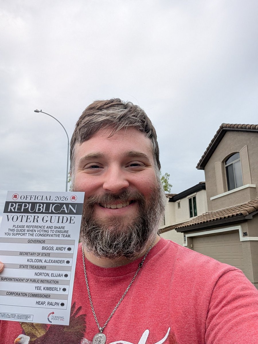 Dhuff98930's tweet photo. Rain or shine! Election day will be upon us soon! https://t.co/Vwrf84GSX8