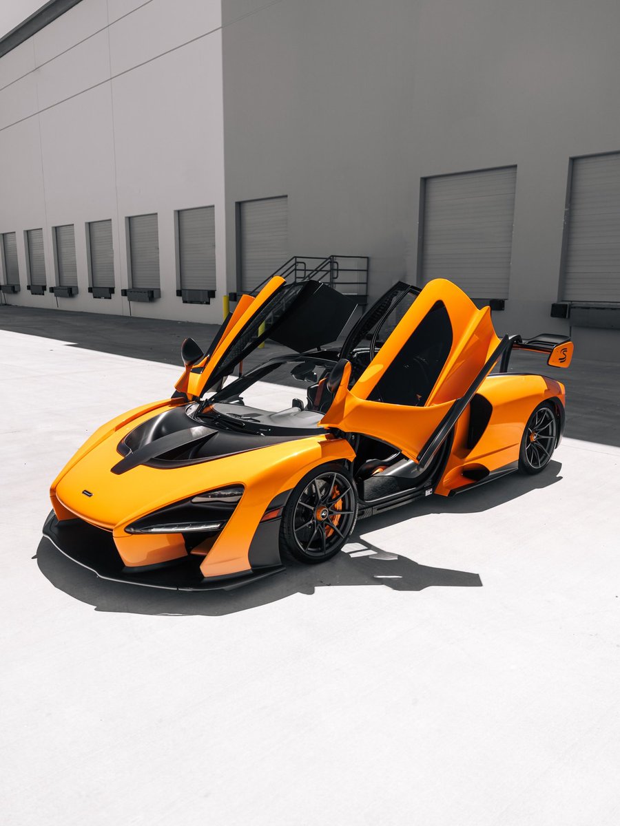 McLaren Senna