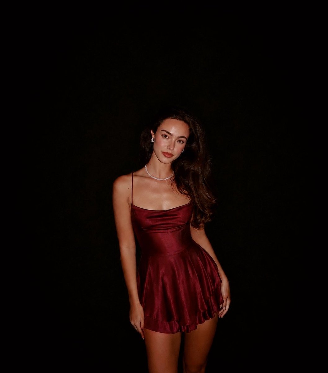 lullabyofana's tweet photo. ⠀ ⠀ ⠀ ⠀ ⠀            
 ⠀ ⠀🥂 𝑡𝑜𝑜 𝑜𝑙𝑑 𝑓𝑜𝑟 𝑙𝑒𝑜𝑛𝑎𝑟𝑑𝑜 

⠀ https://t.co/jurDV2xzeW
