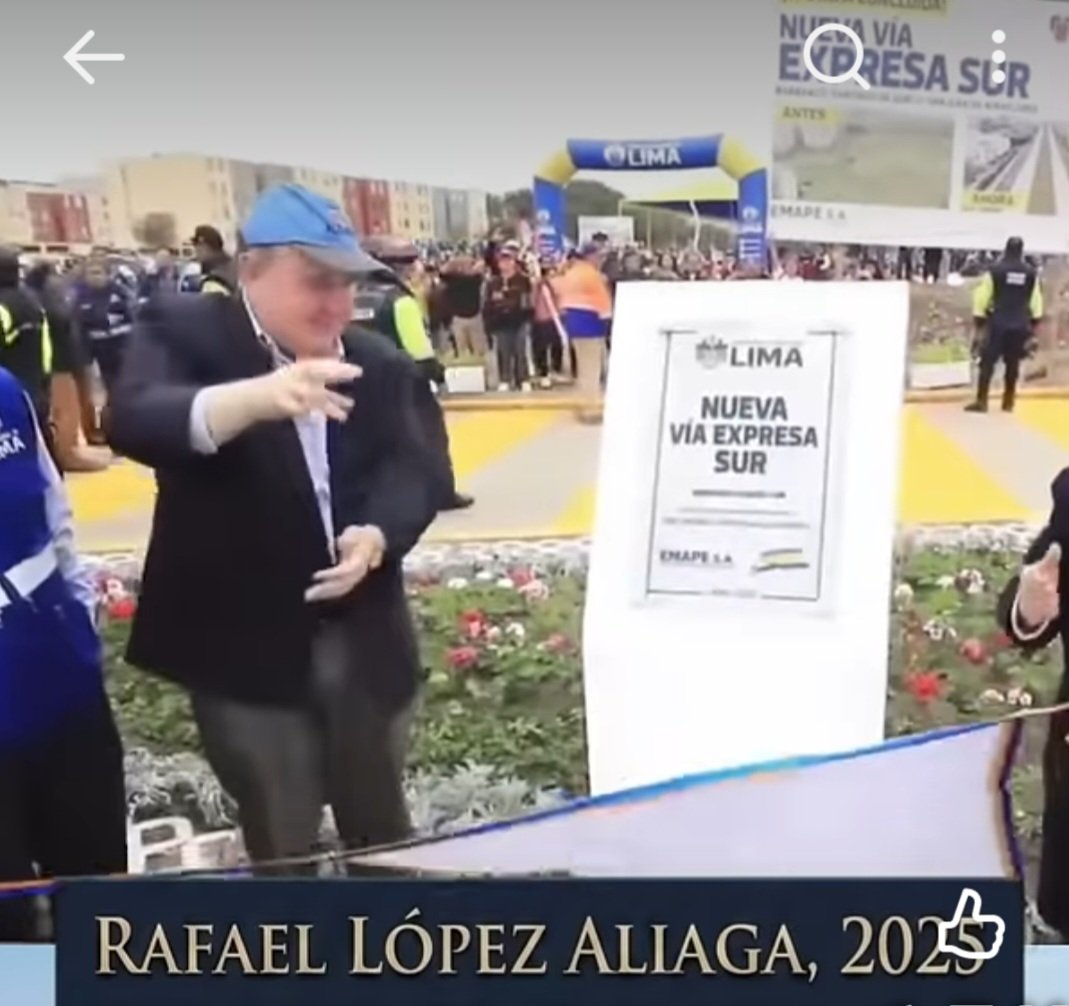 LAMZ50004620's tweet photo. LA VÍA EXPRESA SUR EN TRES TIEMPOS!
Vean ustedes. No existe nada más contundente que las imágenes para acreditar un hecho. A @rlopezaliaga1 se le dijo de todo,pero sobre todo que era una obra improvisada. Sin embargo era un Proyecto de hace 30 años. La delincuente Susana Villaran, decía que la estaban haciendo el 2013.  Muñoz , que la estaba Relanzando el 2019 y proponía Expropiaciónes que iban a demorar 30 años más. Llegó RLA y en un año lo vimos revelando la Placa de la Obra ,sin tanto formalismo, sin dudas y mano firme. Se acabaron las Autoridades timoratas, plagadas de dudas y sin capacidad de decisión. 
Por eso ,este octubre ,tenemos la oportunidad de decidir entre los que viven atados a la tramitologia y burocracia de la corrupción, o apostar por la eficacia, sin Asesorías ni Consultorias, sin Proyectos interminables, con ideas claras y modernas, acorde con los estándares internacionales. Y para eso tenemos al Dr Luis Rubio y a @rlopezaliaga1 
Lima, una ciudad para el Mundo!!
🌊🌊🌊🌊🌊🌊
