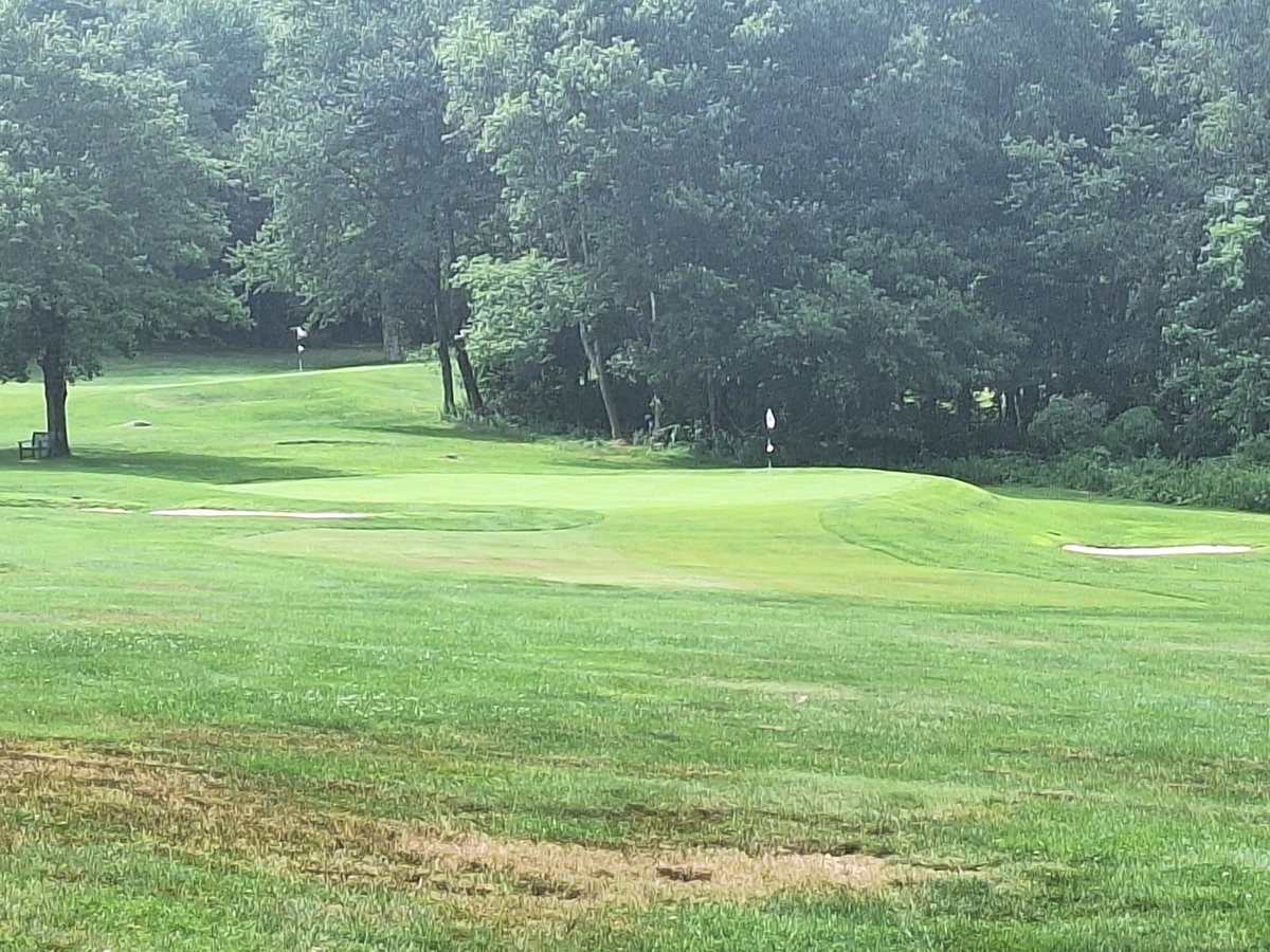 ozzone47's tweet photo. The Sedgewood Club #708 Carmel, NY https://t.co/xSGylG9l6f