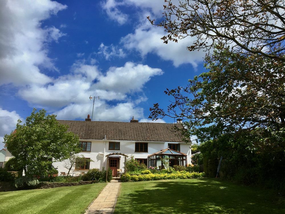 aroundaboutbrit's tweet photo. Escape to South Farm Holiday Cottages near Honiton, Devon.
Located in the Blackdown Hills, an Area of Outstanding Natural Beauty, South Farm offers a collection of self-catering holiday cottages perfect for every type of getaway.
https://t.co/skboWMSFj7
#SouthFarm #Honiton https://t.co/OlaIuV3wXQ