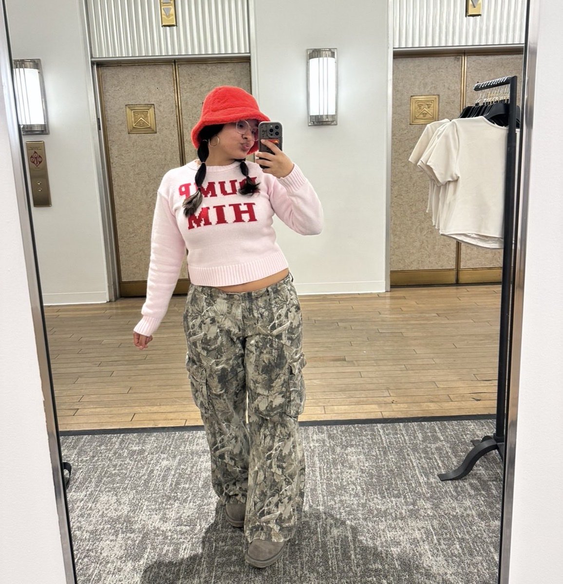 jadeOF_'s tweet photo. these hoes know how i pop it #forreal https://t.co/2M4YnOMO9S