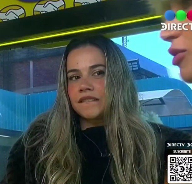 Meluu1132's tweet photo. Sol con rulos y la bandana, tengo pensamientos de Cinzia 🫦🫦
#solzia #granhermano https://t.co/OT9gJLxejs