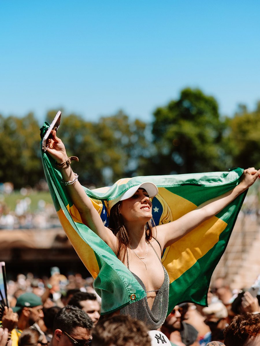 TMLBrasil's tweet photo. Um primeiro dia mágico no Tomorrowland Bélgica, repleto de música, união e momentos inesquecíveis.

A first magical day at Tomorrowland Belgium, filled with music, unity and unforgettable moments. https://t.co/7Y7tzveAPs