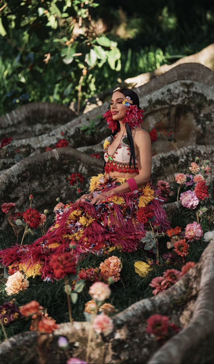 latenightxoshow's tweet photo. Anitta stuns for upcoming album’ EQUILIBRIVM’ in newly shared photos. https://t.co/1UkQevuhPM