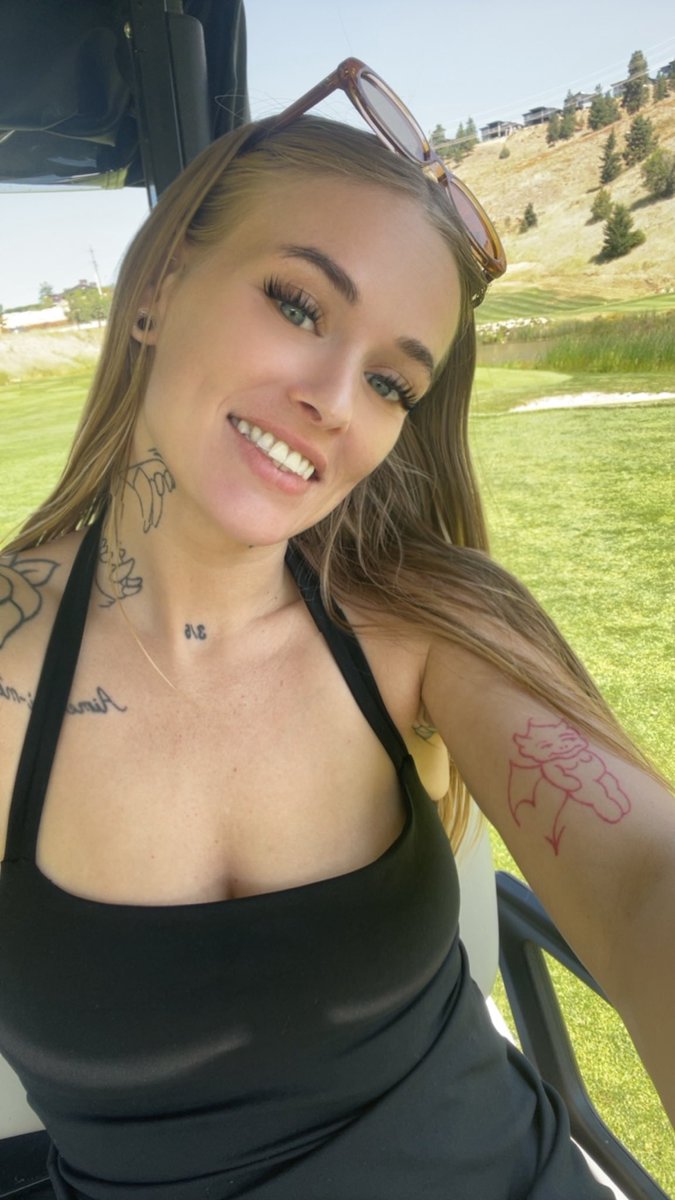 invalidgenes's tweet photo. guess my golf score and i’ll send you something r rated ;) https://t.co/TM1ctlvuPu