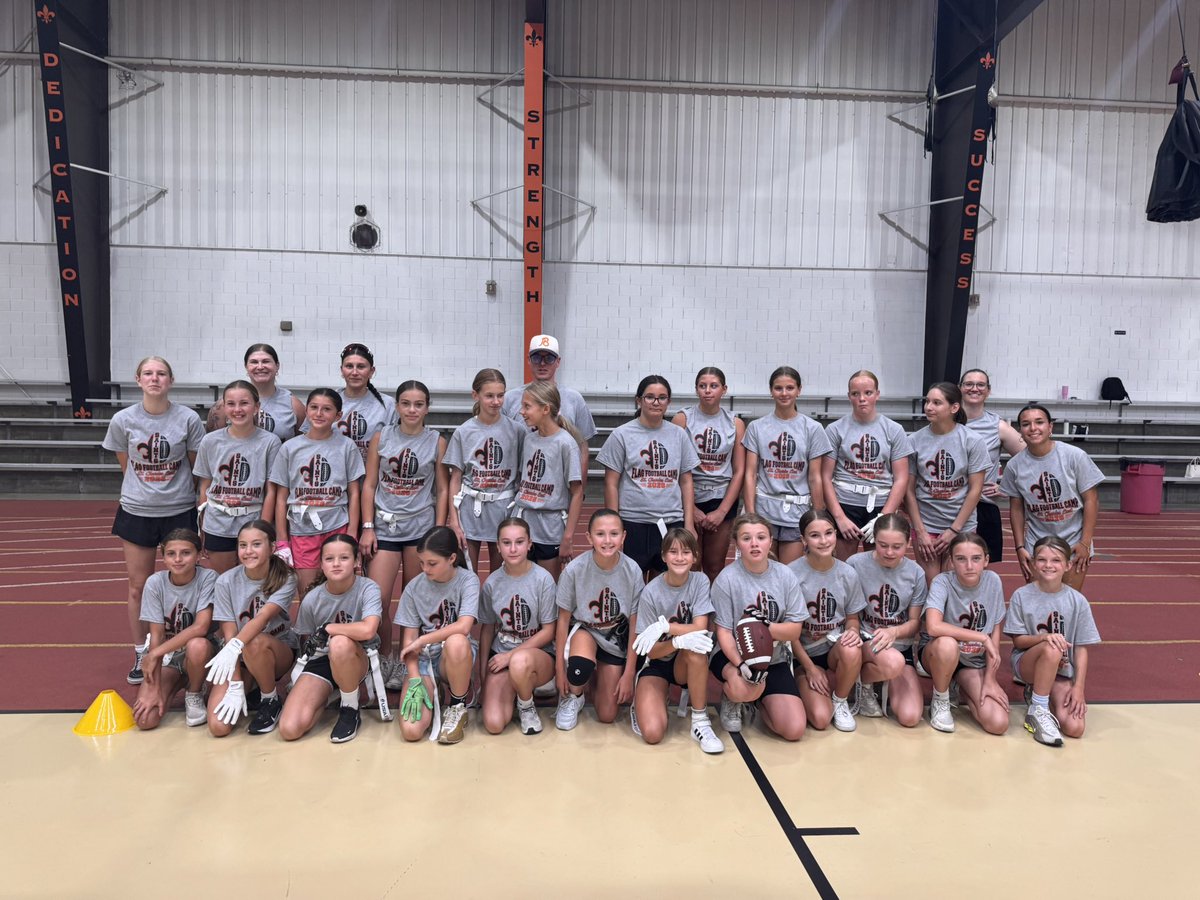 STCEGirlsFlag's tweet photo. What a great week at our first-ever St. Charles East Girls Flag Football Youth Camps! 🏈🧡
We loved hosting elementary and middle school girls at East, helping them build skills, confidence, and new friendships.
The future of Saints Flag Football is bright! 🧡🖤 #FutureSaints https://t.co/WQmjddGVHp