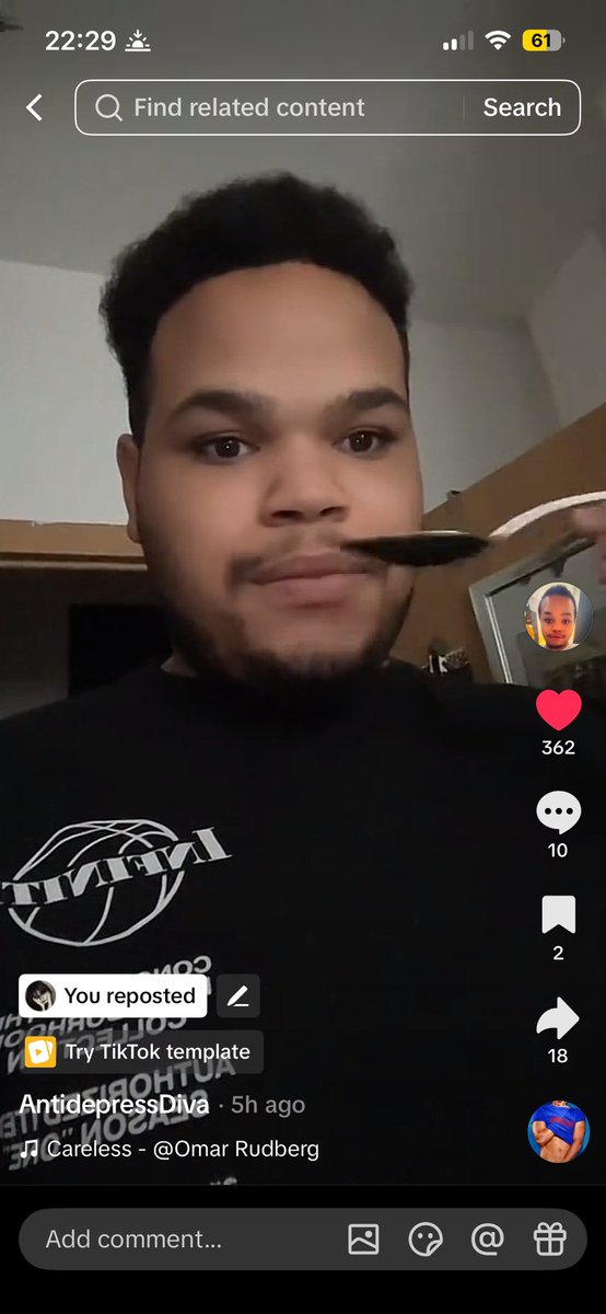 omarsblomma's tweet photo. omg antidepressdiva x omar😭😭 https://t.co/IeLNQdBsmf