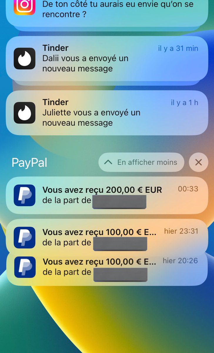 MasterAlexndrr's tweet photo. Hier, encore un moneyslave a su me prouver sa motivation sans que j’ai besoin de dire un mot. Les paroles, je les entends tous les jours. Les promesses, les belles intentions … tout cela n’a jamais eu beaucoup de valeur à mes yeux. 
Ce qui m’intéresse, ce sont les actes. Ceux qui naissent d’une réflexion personnelle, d’une envie sincère de montrer que l’on a compris ce que j’attends. Je préfère de loin celui qui sait observer, prendre le temps de comprendre et agir de lui-même, sans avoir avoir besoin d’un rappel ou d’un ordre. C’est dans ces moments-là que je vois la différence entre une simple curiosité et une véritable détermination. 
Ce qui retient mon attention, c’est celui qui agit parce qu’il considère cela comme une évidence.