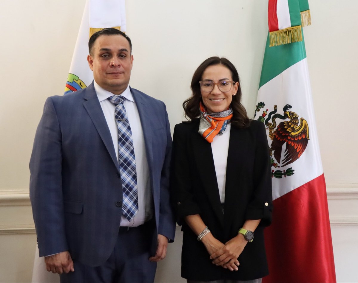 msilvaruiz's tweet photo. ✨✨ Hoy tuve una reunión muy valiosa con el Mtro. Roberto Gómez Maravilla, Delegado del @ifdppuebla.

Siempre es un gusto coincidir con personas que comparten la convicción de que, cuando sumamos esfuerzos y construimos puentes entre instituciones, podemos lograr mucho más. 🙌🏽🪽 https://t.co/zSOqEfvHFo