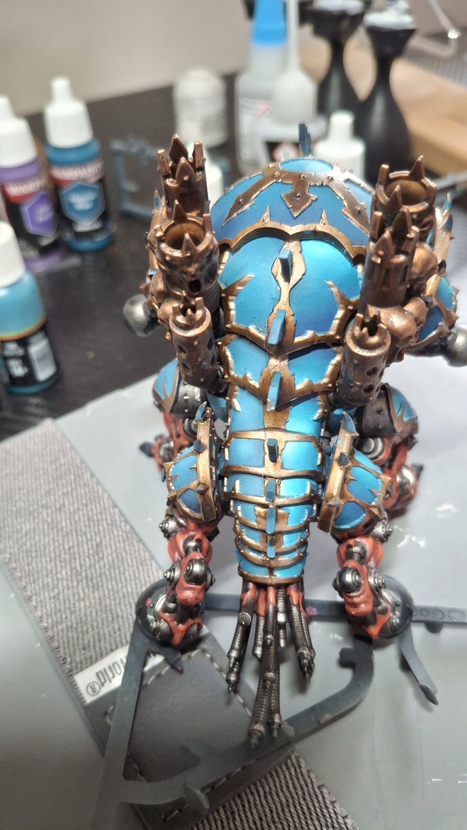 Sargon_of_Akkad's tweet photo. Check out this forgefiend I'm painting, bro. All fade done by hand. 

Oh sorry, do go on, nazis, fascists blah blah blah. Yeah heard it before, don't care. Millions must go so us dads can play Warhammer in peace and we don't have to worry about foreigners raping our daughters. https://t.co/REzg4XhMxs