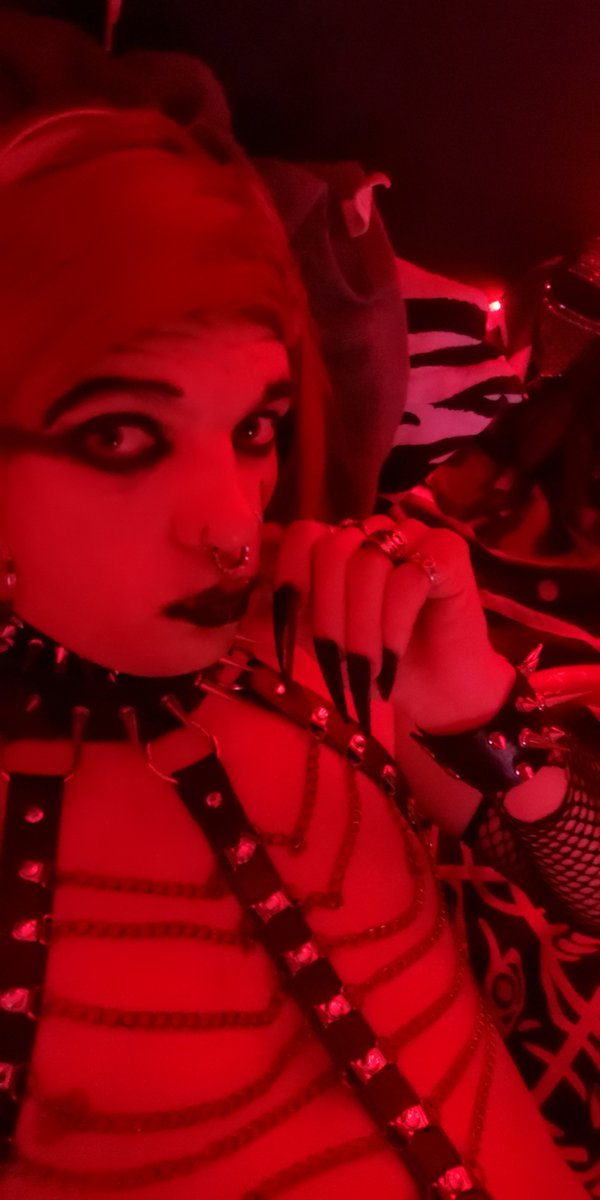 Jessica66615's tweet photo. My bitch is still inside me 😈

#goth #sissy  #crossdresser  #smoking  #fetish #nl  #satanic #longnails https://t.co/bNkTbYkEUy