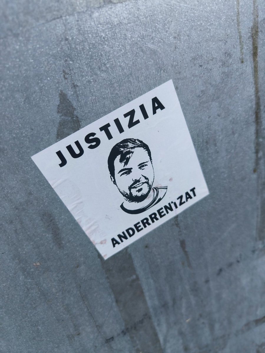 Erreharria1's tweet photo. Ander, estes donde estés que sepas que te tienes que sentir orgulloso de las amigas y amigos que tienes que ni te olvidan ni van a permitir que difamen quien y como eras realmente.
#justiziaAnderrentzat https://t.co/uBqOWsQmnH